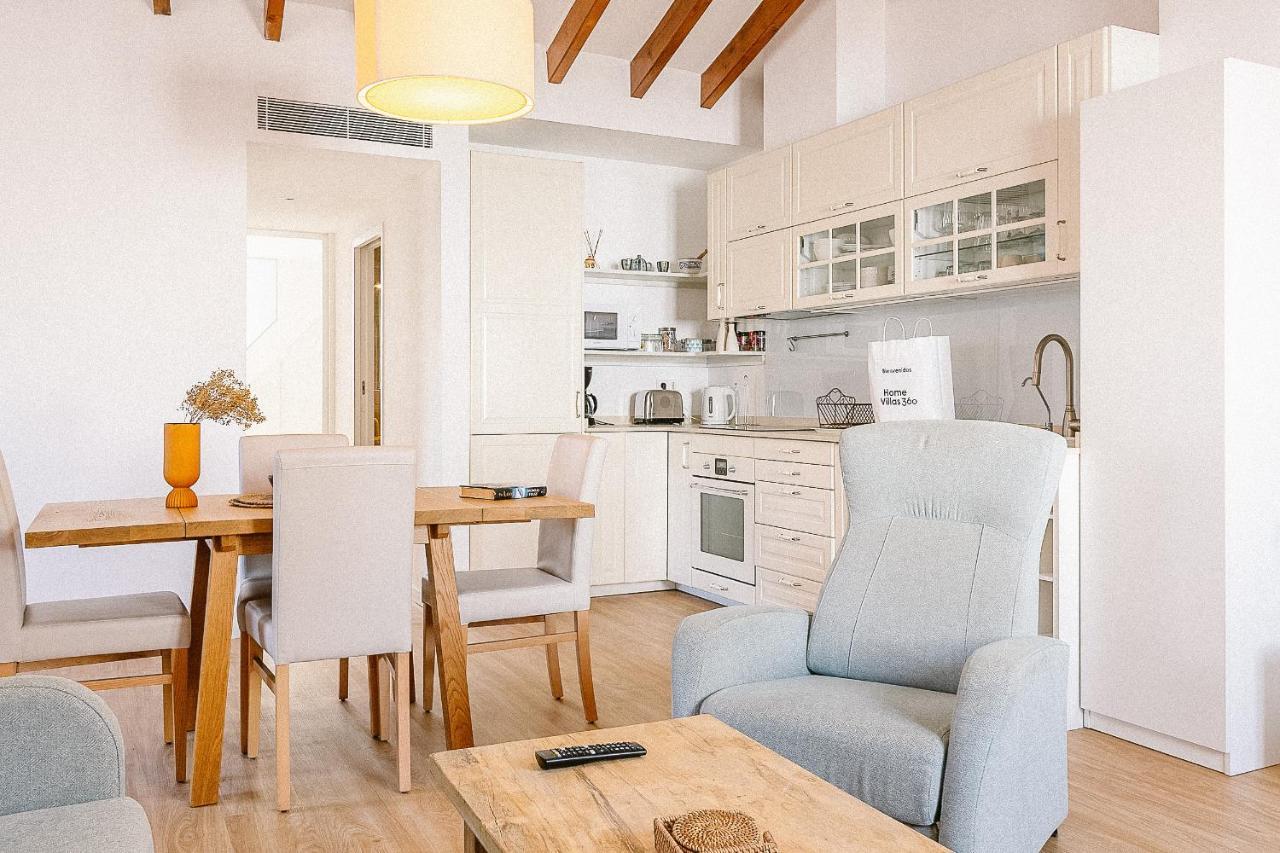Townhouse With Puig De Maria View By Homevillas360 Holiday home *